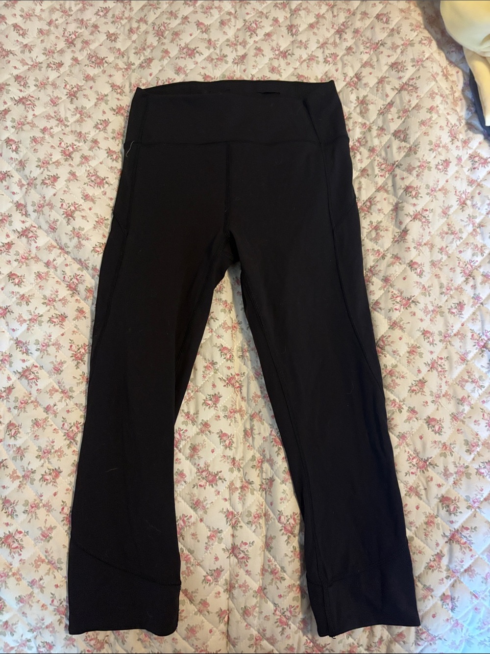 lululemon athletica Black Workout Capri Leggings